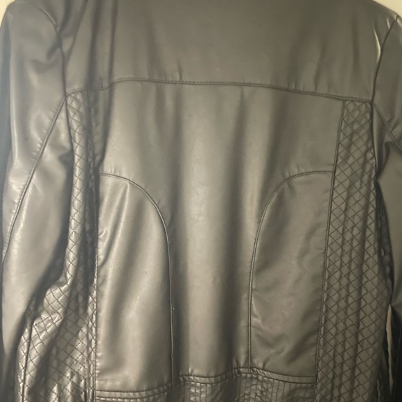 Jacket - Picture 6 of 6